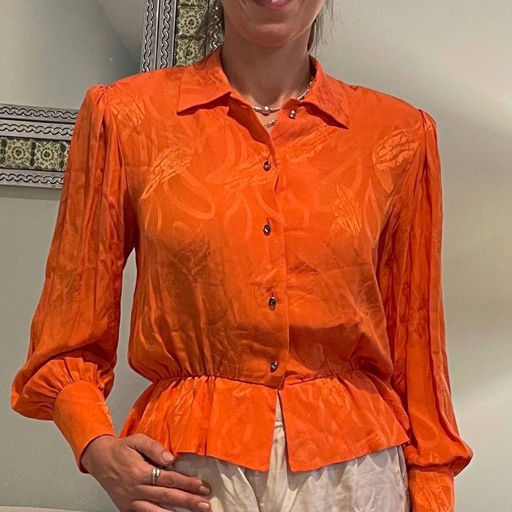 Vintage Silk Givenghy Blouse . Beautiful Condition.